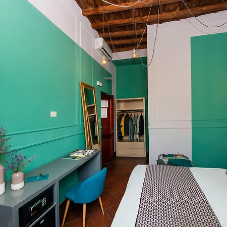 Town House Campo De Fiori 4*