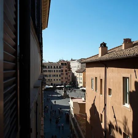Town House Campo De Fiori Maison d'hôtes 4*