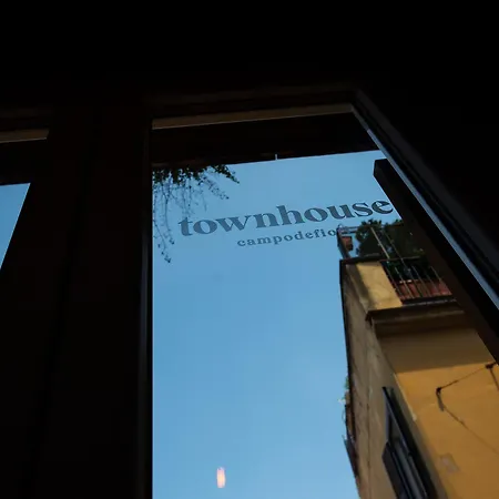 Town House Campo De Fiori Penzion