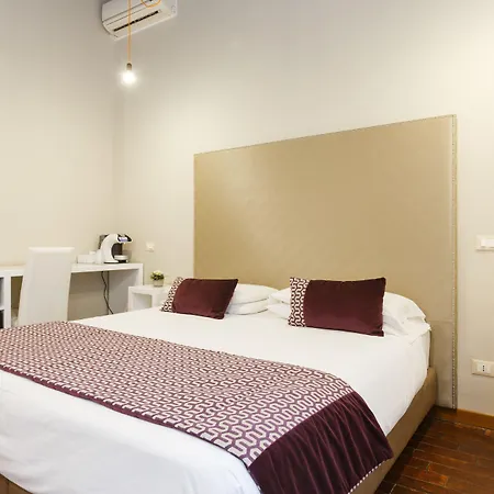 Town House Campo De Fiori Penzion 4*