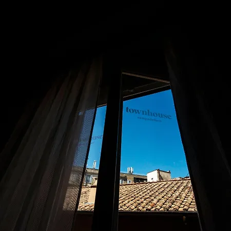 Town House Campo De Fiori 4* Řím